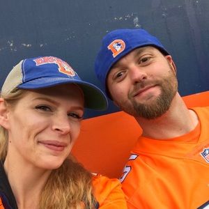 Meet your Posher, Derrick